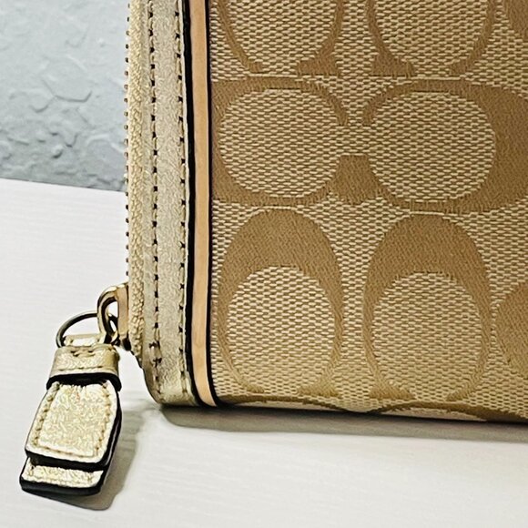 COACH Signature Zip Around Wallet Khaki Canvas Gold Bow Charm - Picture 4 of 9